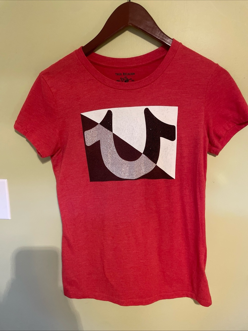 True Religion Red Tee with Black & White Horseshoe Graphic